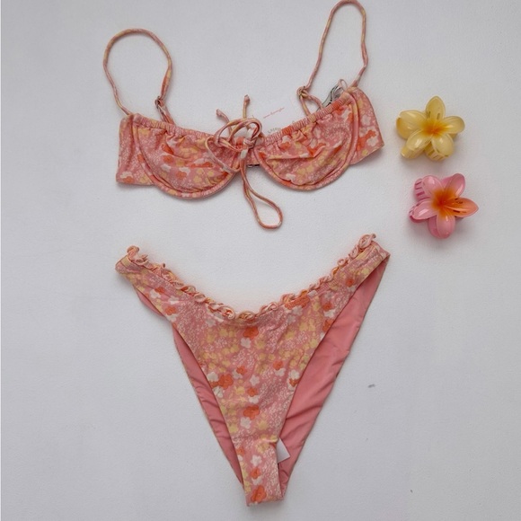 Dippin' Daisy's Other - Dippin daisy bikinis set